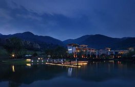 “溫泉規(guī)劃設計”：野奢度假與溫泉規(guī)劃如何融合？——溫泉策劃/溫泉規(guī)劃設計智庫