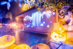 如何打造網(wǎng)紅溫泉？