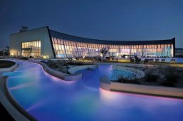 面向親子、度假需求，覆蓋室內(nèi)外業(yè)態(tài)功能的溫泉度假區(qū)設(shè)計