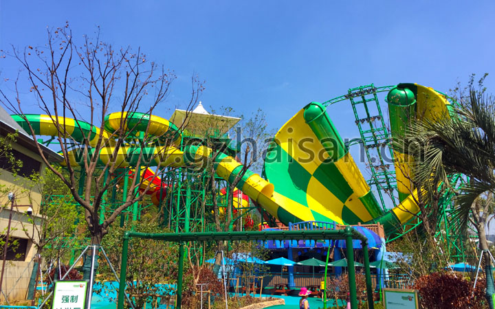 蘇州樂(lè)園森林水世界游樂(lè)區(qū)超級(jí)龍卷風(fēng)滑道